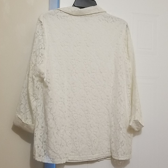 Shirt - Picture 4 of 7